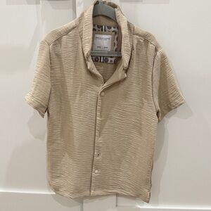 Denim & Flower Beige Textured Short-Sleeve Button Shirt